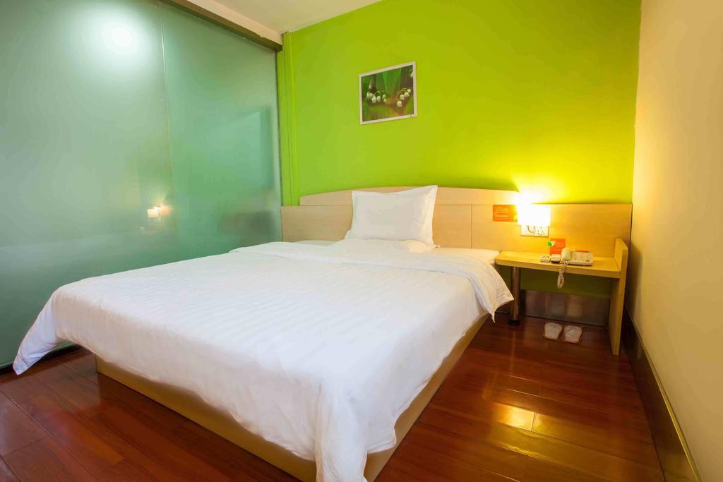 7 Days Inn Heze Mudan Road Branch Номер фото